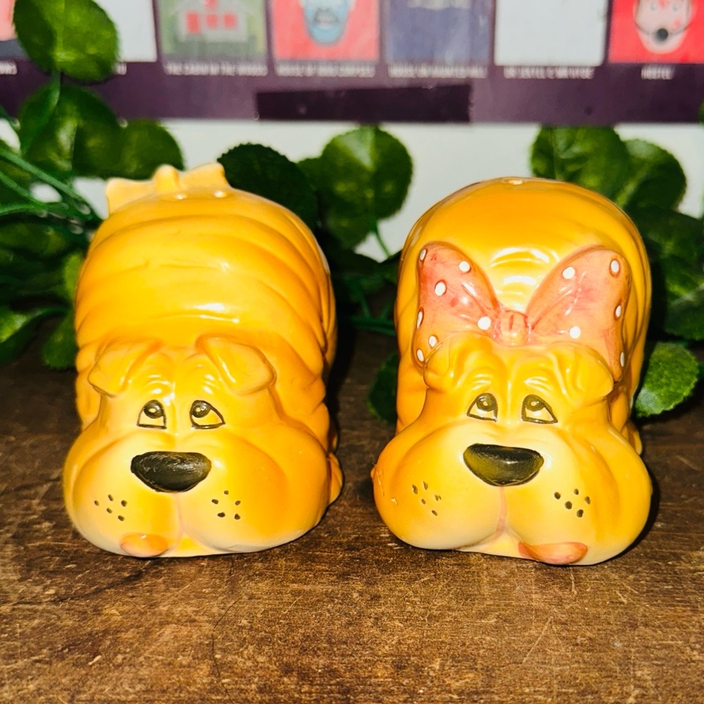 Vintage Savoy Sharpei Puppy Dog Kitchen Salt and Pepper Shaker Set